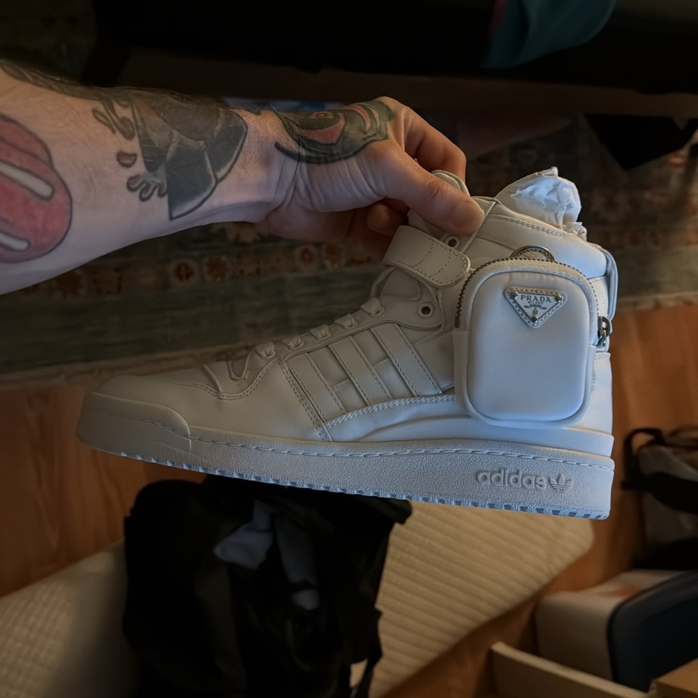 Prada Leather Sneakers 9.5 - Picture 5 of 8